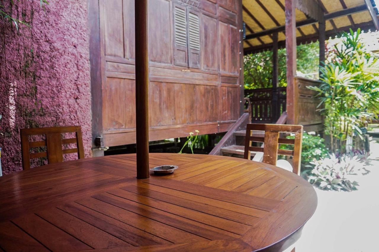 The Wisma Pulau Merah Pasanggaran المظهر الخارجي الصورة