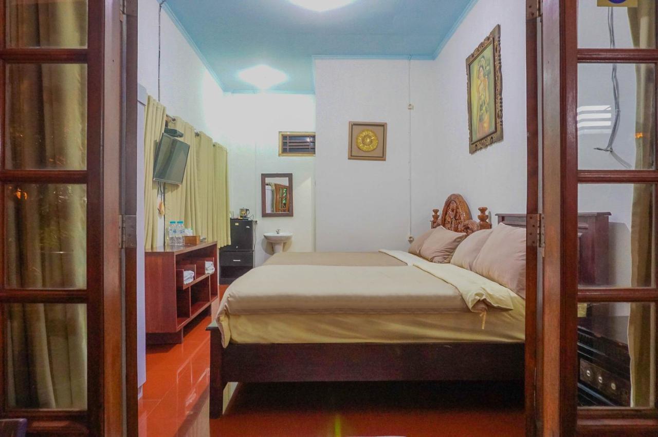 The Wisma Pulau Merah Pasanggaran المظهر الخارجي الصورة